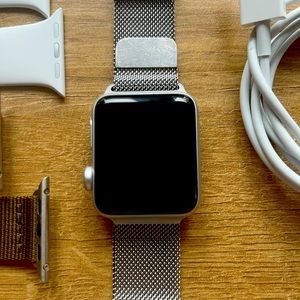 Apple Watch Series 3 GPS with two additional bands and chargers